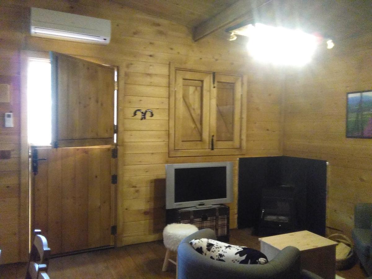 Biznaga Pension Casabermeja Buitenkant foto