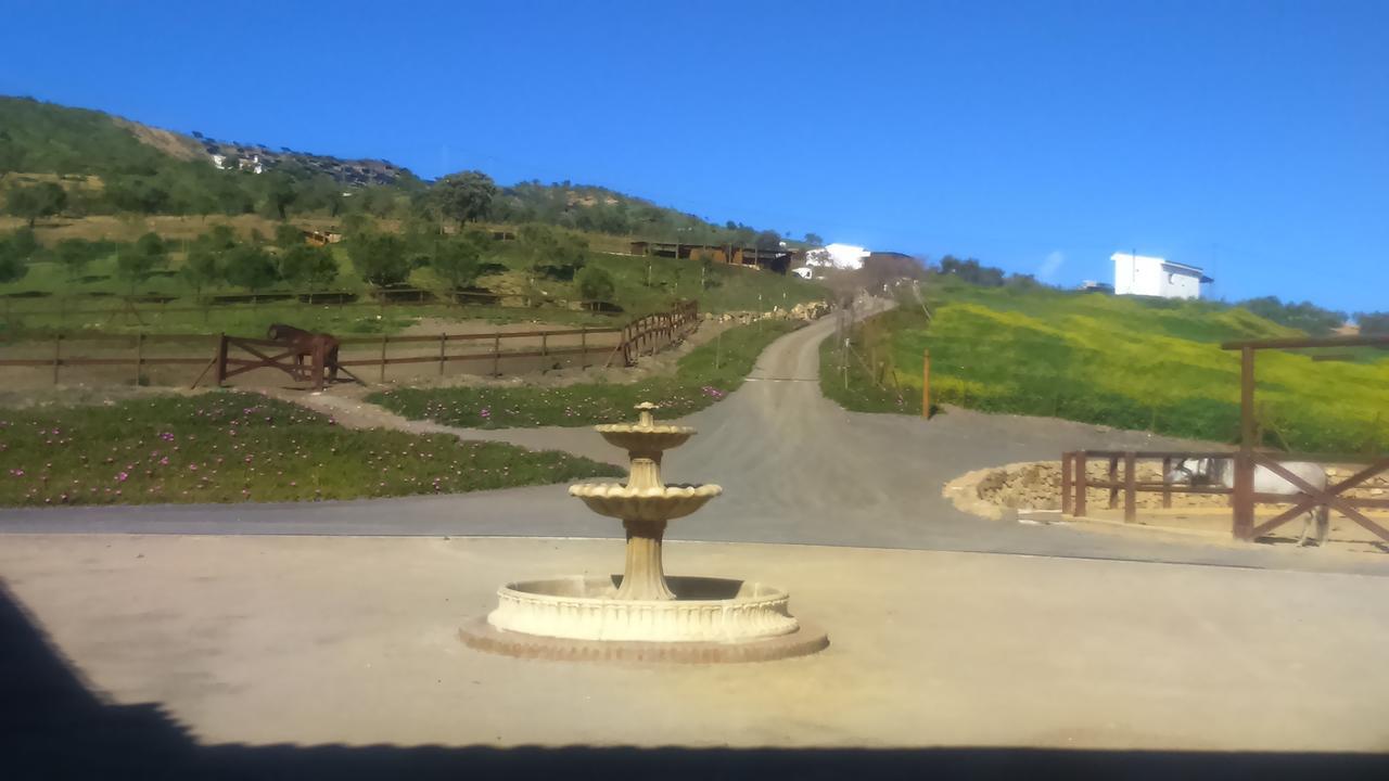 Biznaga Pension Casabermeja Buitenkant foto